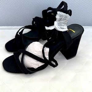 Brand new black heels